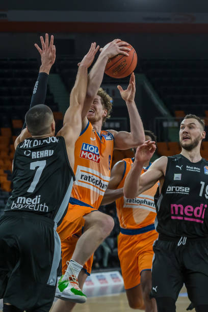 以通过不断 以通过不断