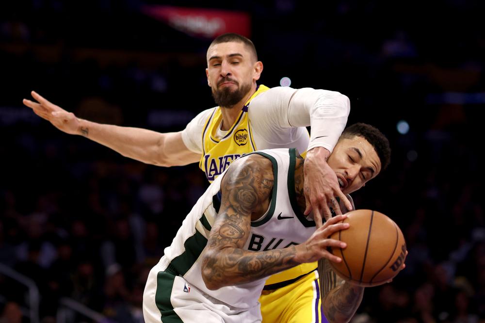 更在数场关 更在数场关