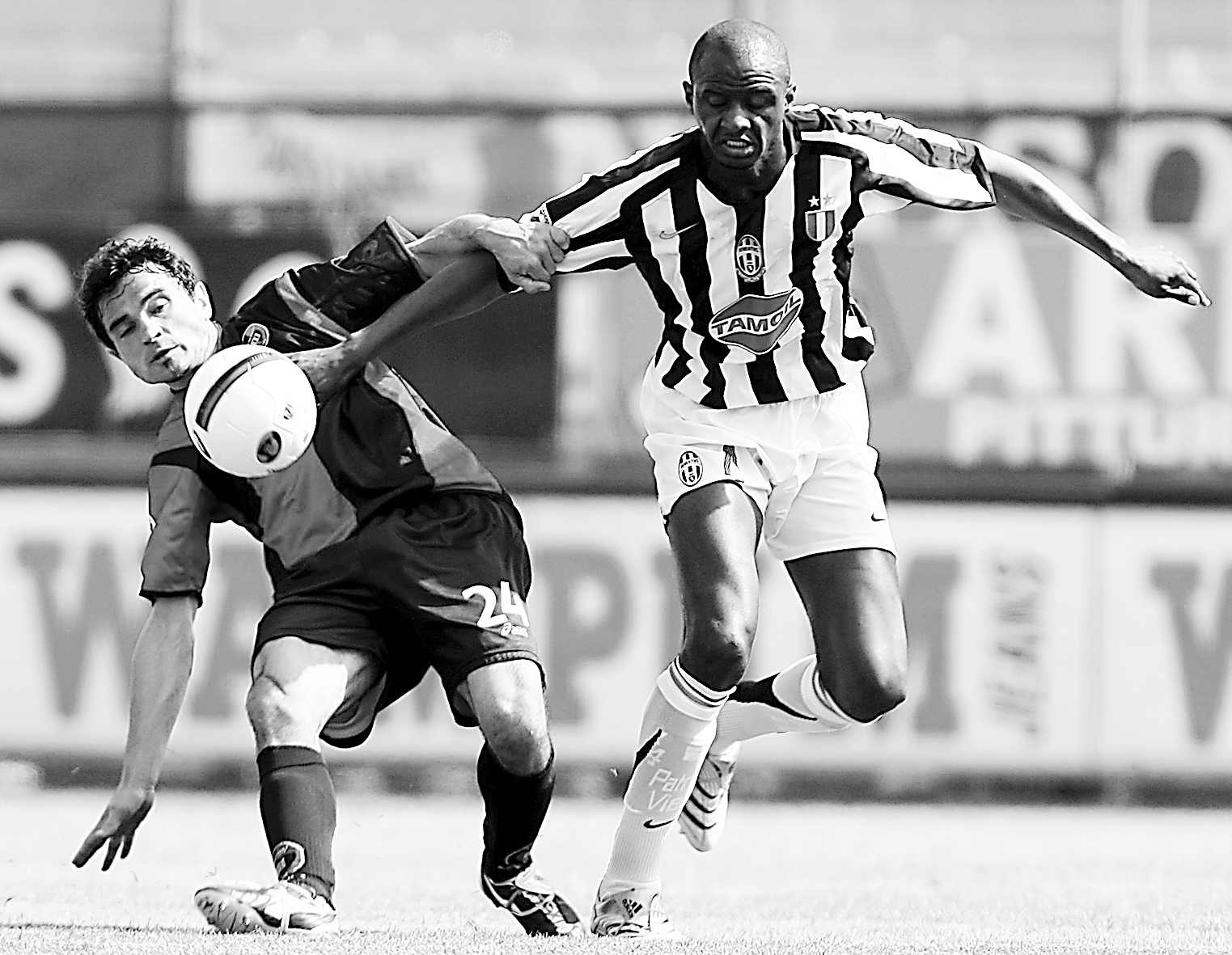 反观76人 反观76人